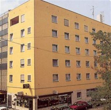 Hotel 1st Creatif Elephant München